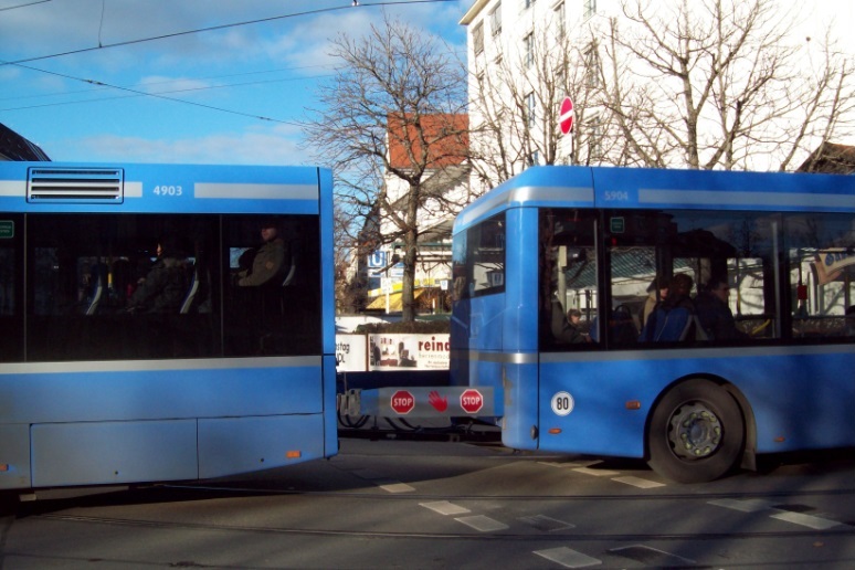 10.01.2014. Автобус 4903 с прицепом 5904