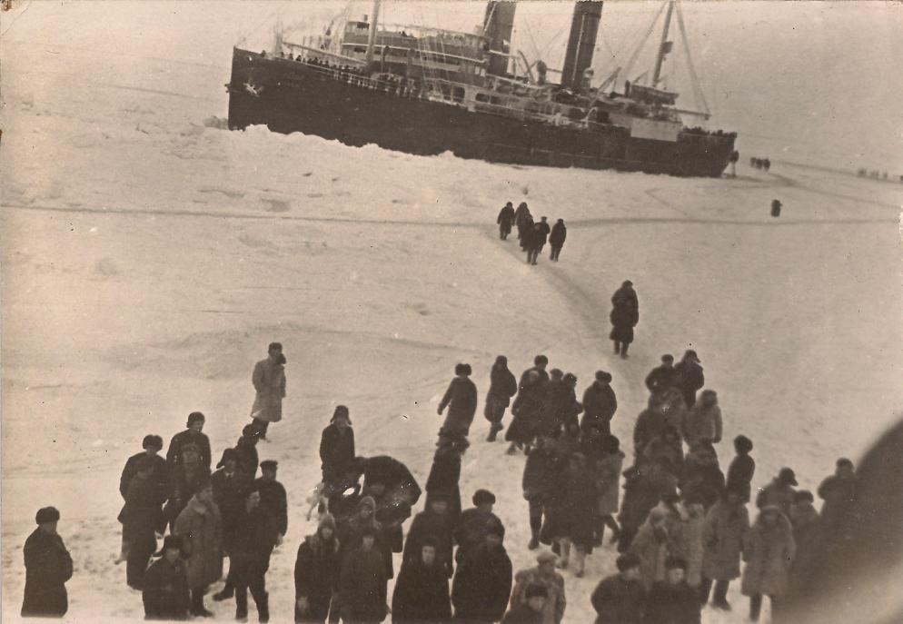 Ледокол "Красин"
Ключевые слова: Ледокол "Красин", ледокол, "Красин", icebreaker, Eisbrecher, "Krasin"