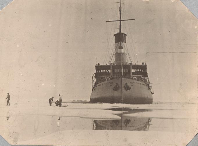 Ледокол "Красин"
Ключевые слова: Ледокол "Красин", ледокол, "Красин", icebreaker, Eisbrecher, "Krasin"